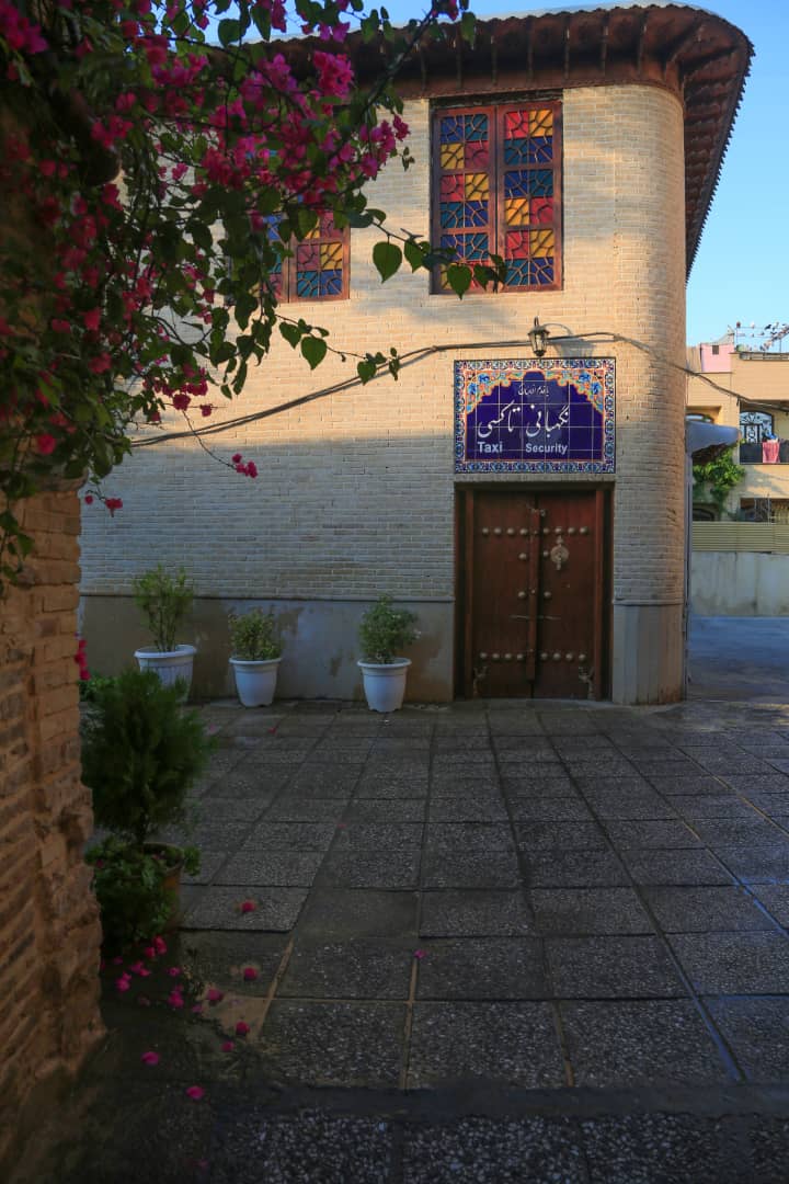 shiraz traditional hotel